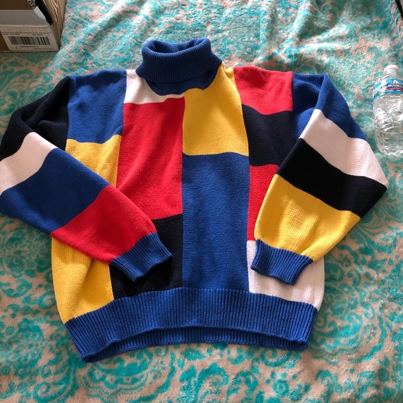 Vintage Sweaters - Vtg color blocked turtle neck sweater